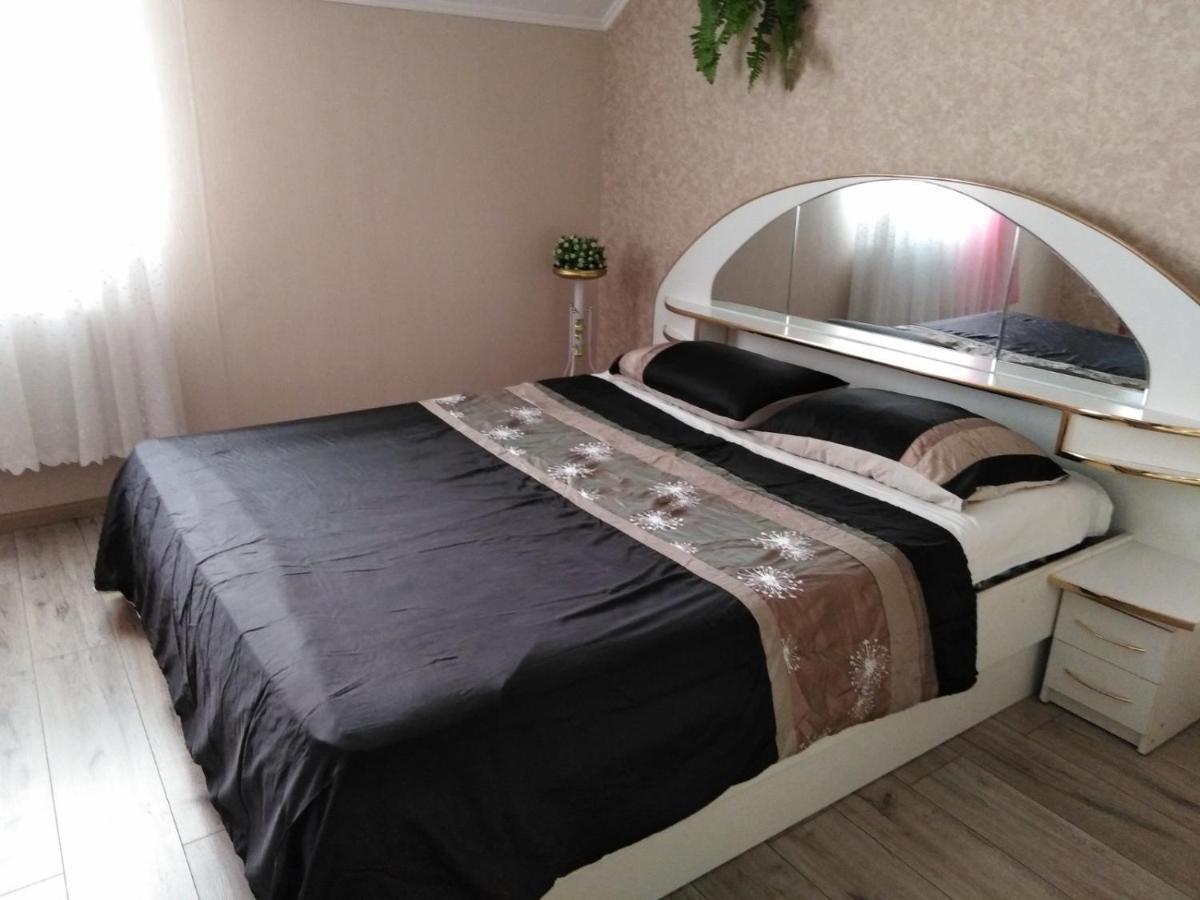 Apartament On Komarova 29 Вулиця Комарова 29 Кропивницкий Экстерьер фото